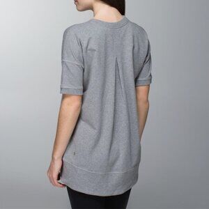 Lululemon Mudra Sweatshirt Heathered Medium Grey Size 8